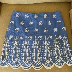 Vineyard Vines scalloped skirt